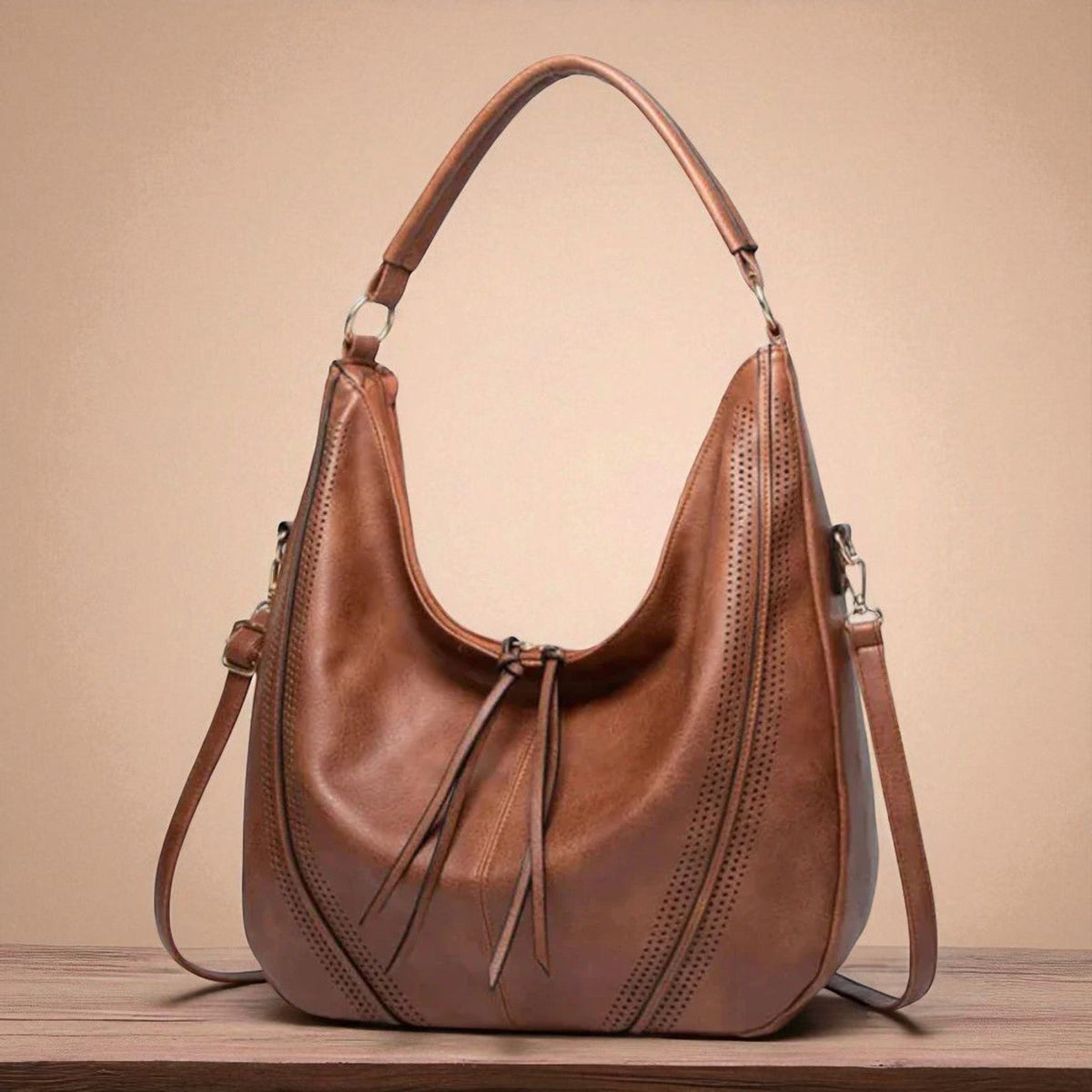 Timeless Versatility MIVERWA | Retro-Inspired Bag