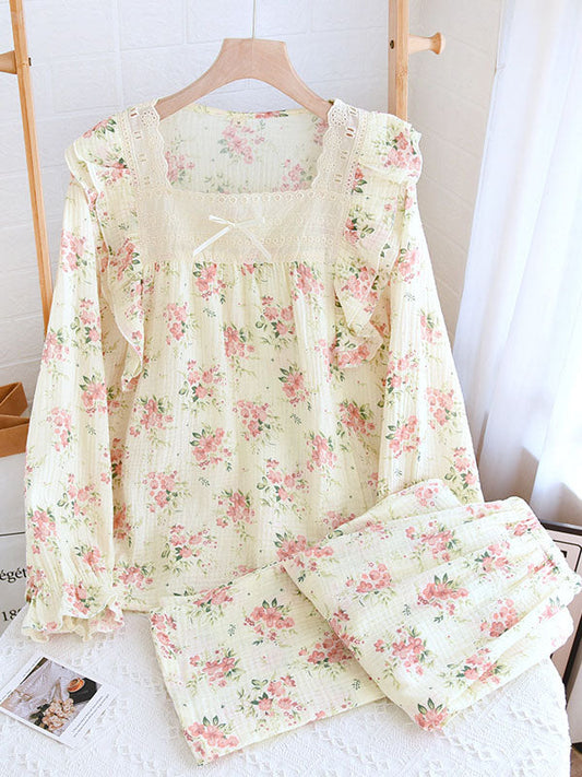Flower Printed Lace Trim Pajama Set