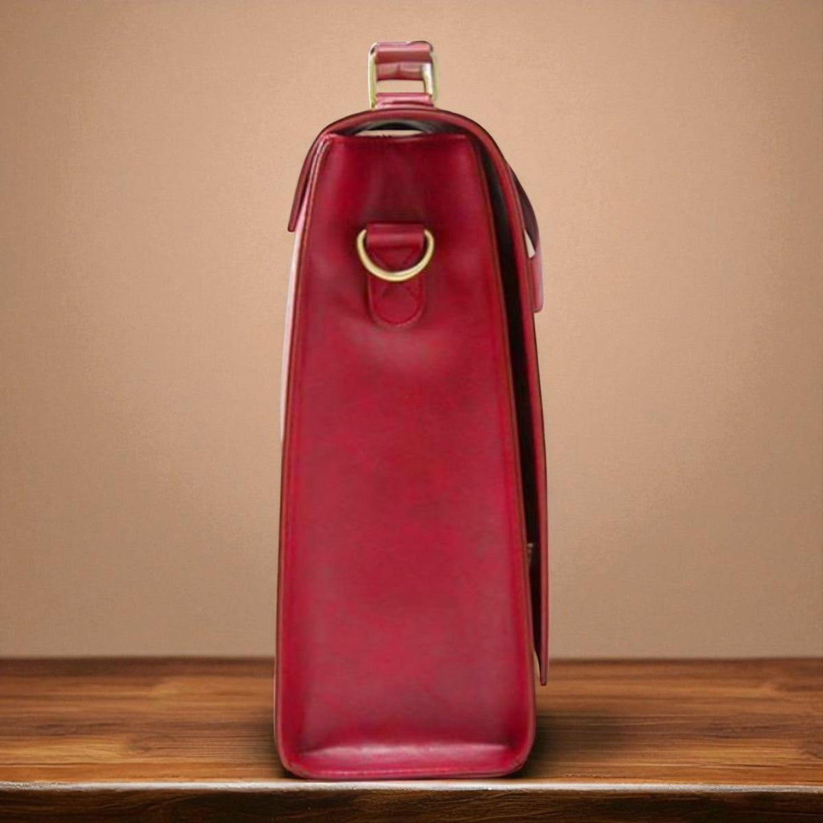 's Backpack with a Stunning, Fashionable Design